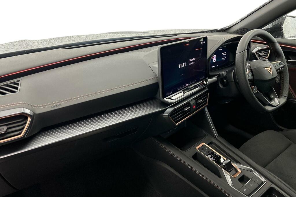 Cupra Formentor 1.5 Etsi 150 V2 Dsg Purple #2