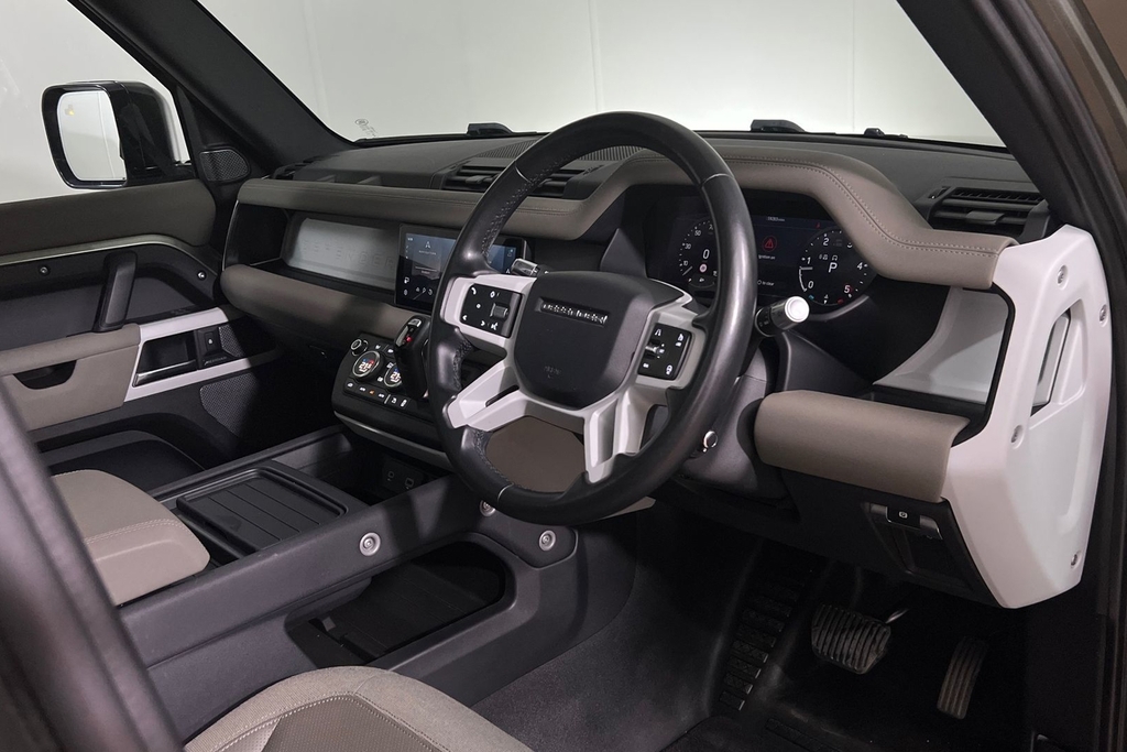 Land Rover Defender 110 D240 Se 110  #27