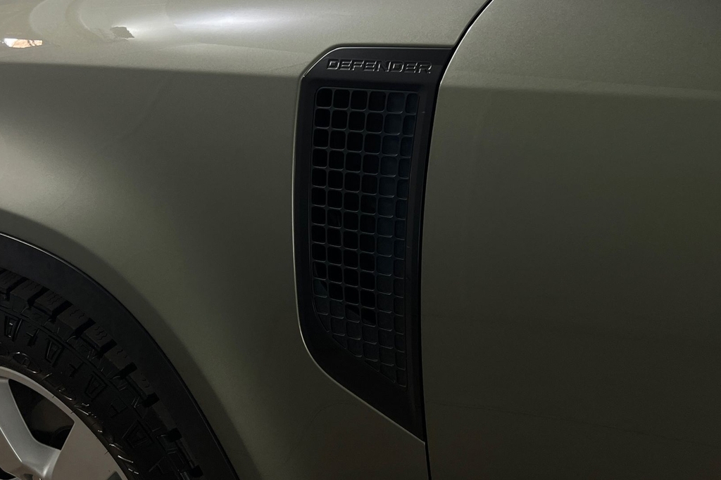 Land Rover Defender 110 D240 Se 110  #26