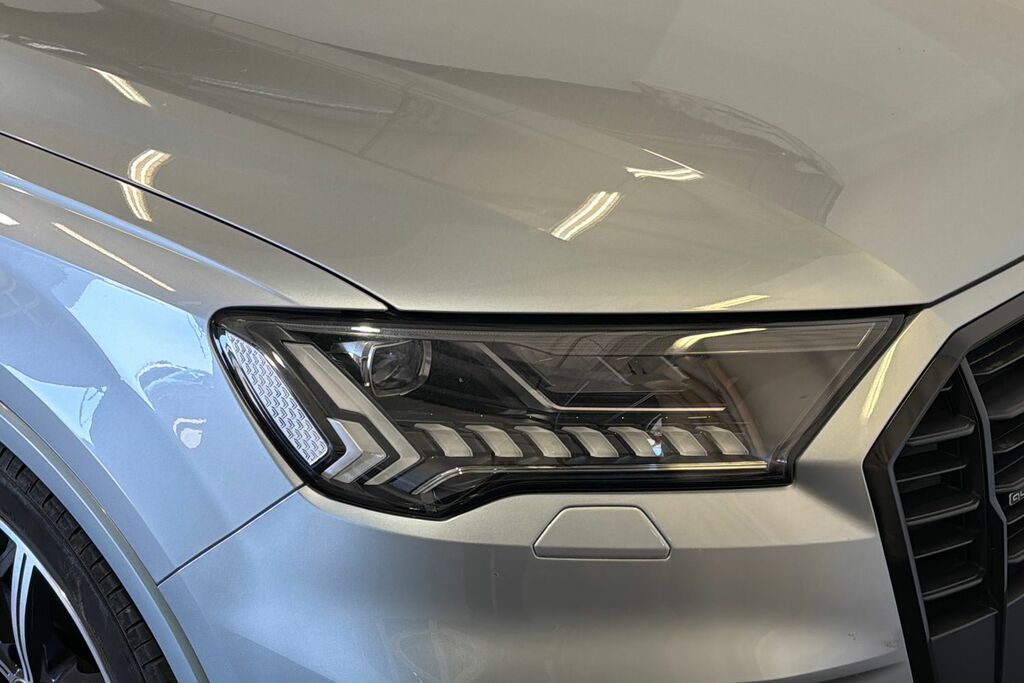 Audi Q7 55 Tfsi Quattro S Line Tiptronic 2023 Grey #18