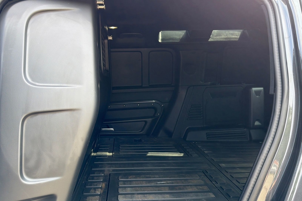 Land Rover Defender 110 D350 Hard Top X-dynamic Hse Grey #4