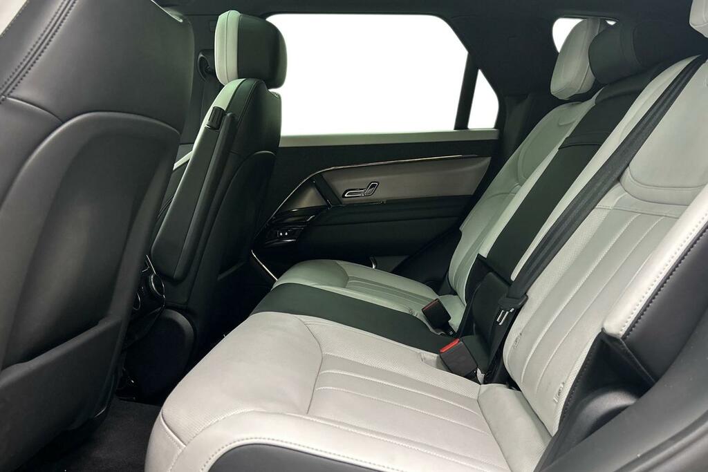 Land Rover Range Rover Sport D300 Dynamic Se Grey #4