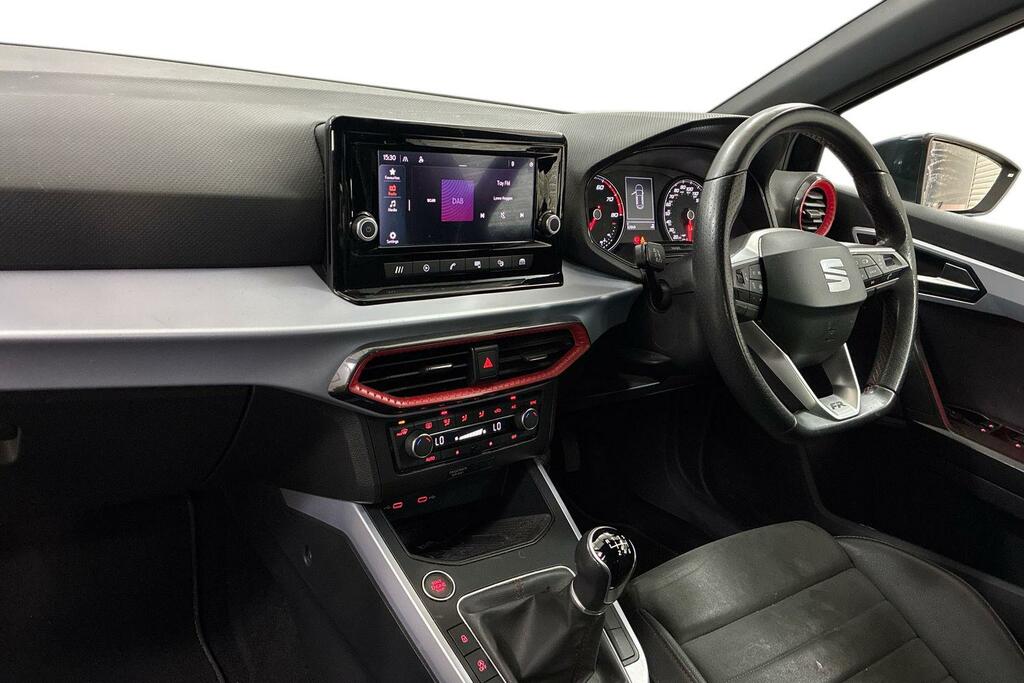 Seat Arona 1.0 Tsi 110 Fr Edition Black #2