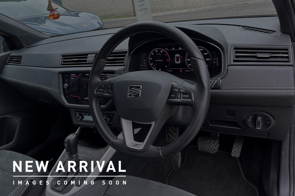 Seat Arona 1.0 Tsi 115 Xcellence Lux Ez Dsg Black #2