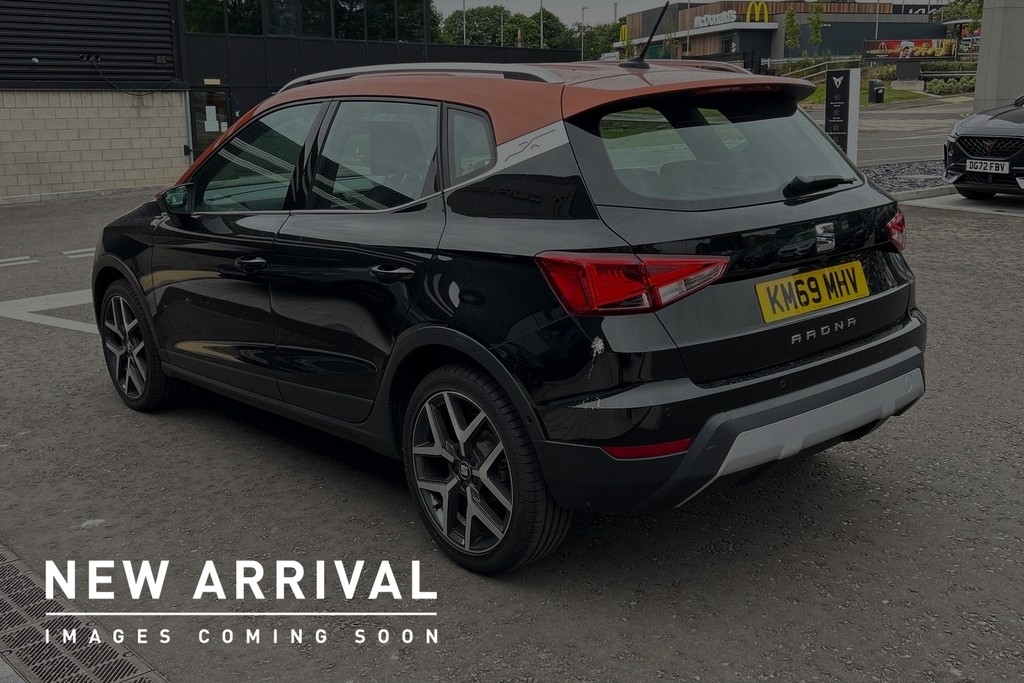 Seat Arona 1.0 Tsi 115 Xcellence Lux Ez Dsg Black #3