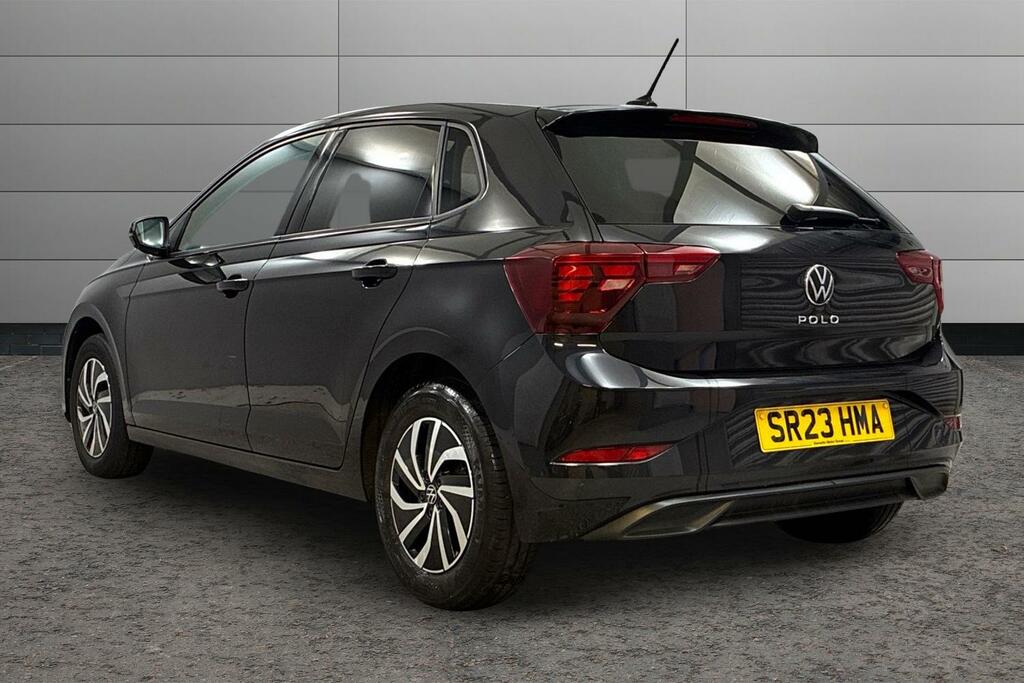 Volkswagen Polo 1.0 Tsi Life Black #3