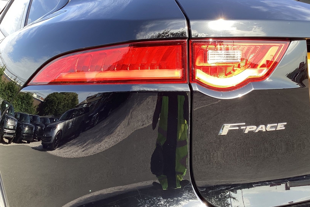 Jaguar F-Pace 2.0 D180 R-sport Awd Euro 6 Ss Grey #19