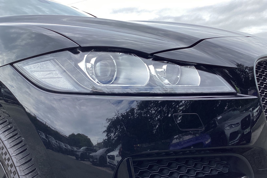 Jaguar F-Pace 2.0 D180 R-sport Awd Euro 6 Ss Grey #17