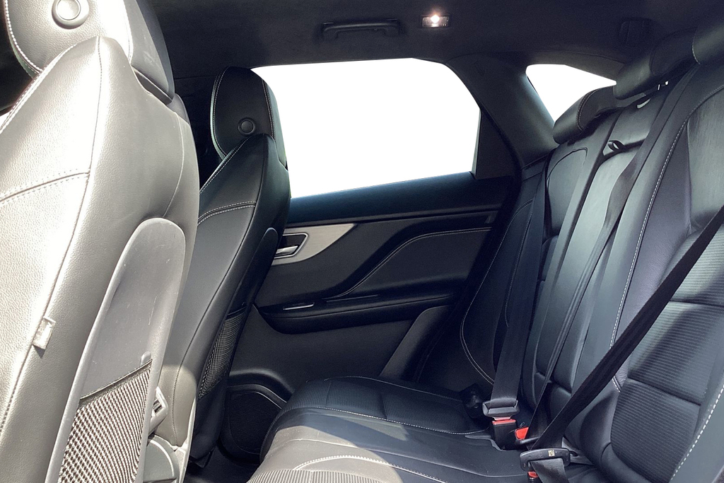 Jaguar F-Pace I4 R-sport Awd Black #4