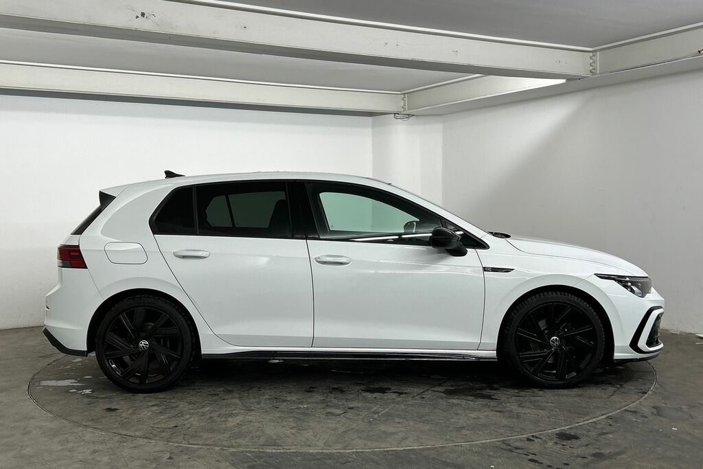 Volkswagen Golf 1.5 Etsi 150 Black Edition Dsg White #4
