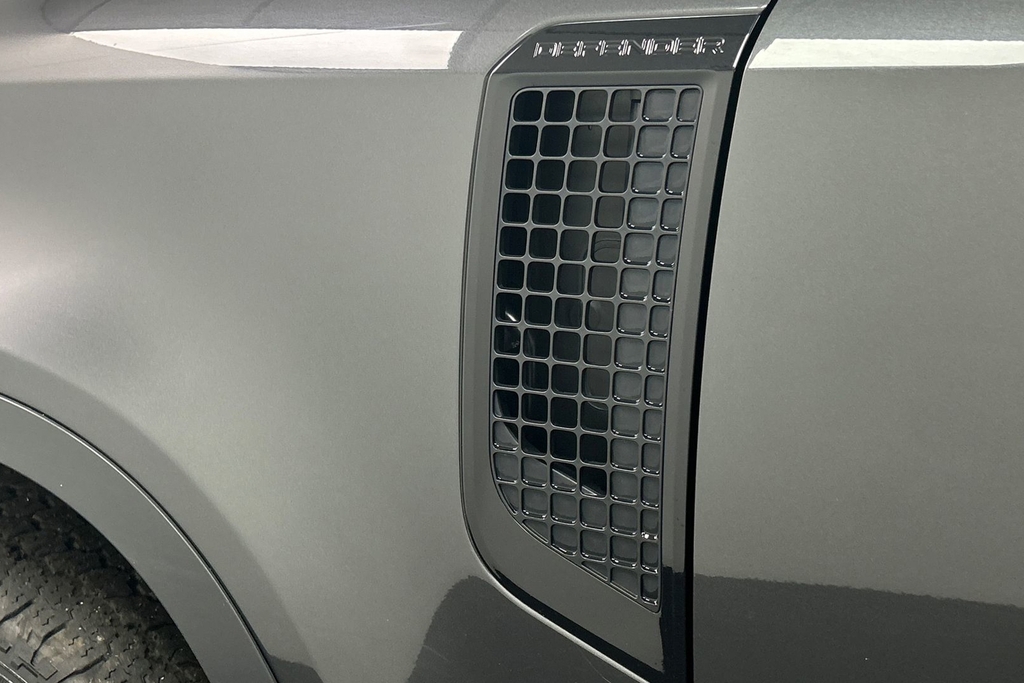 Land Rover Defender 90 Estate Grey #27