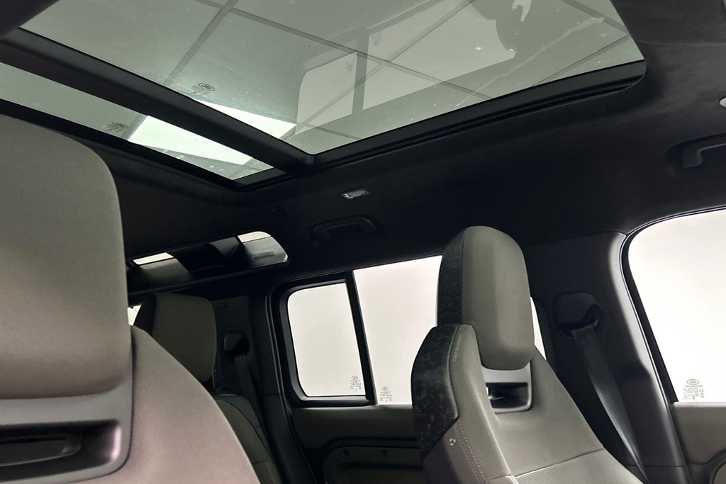 Land Rover Defender 110 3.0 D350 Hard Top X-dynamic Hse Grey #21