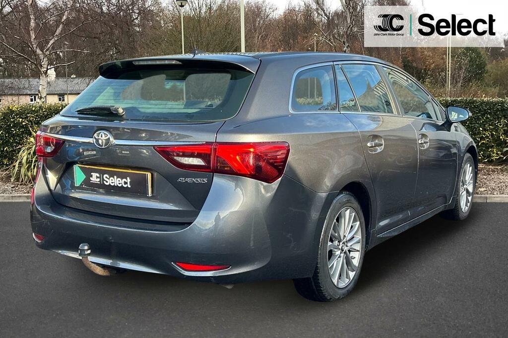 Toyota Avensis 1.6 D-4d Business Edition Touring Sports Diese Grey #2