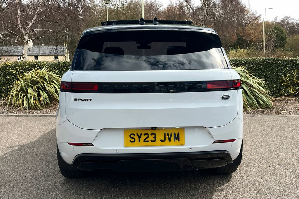 Land Rover Range Rover Sport D300 Autobiography White #6