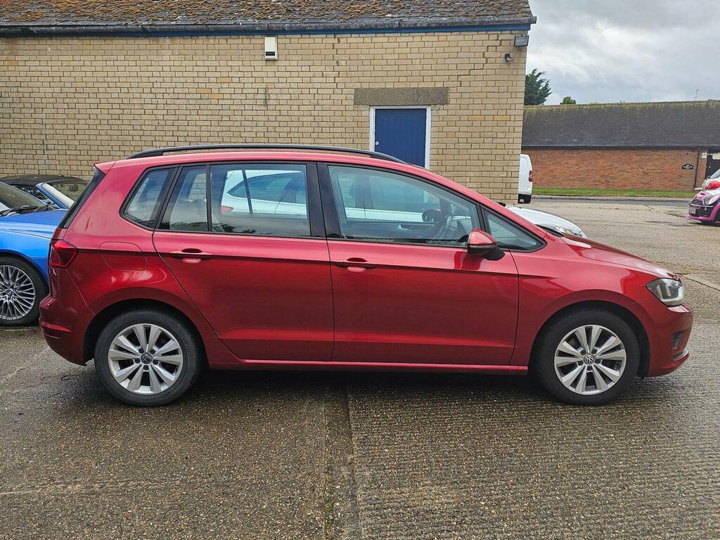 Volkswagen Golf SV 2.0 Tdi Bluemotion Tech Se Dsg Euro 6 Ss Red #2