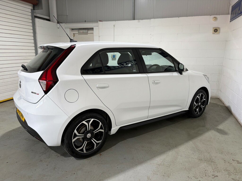 MG MG3 Excite Red #10