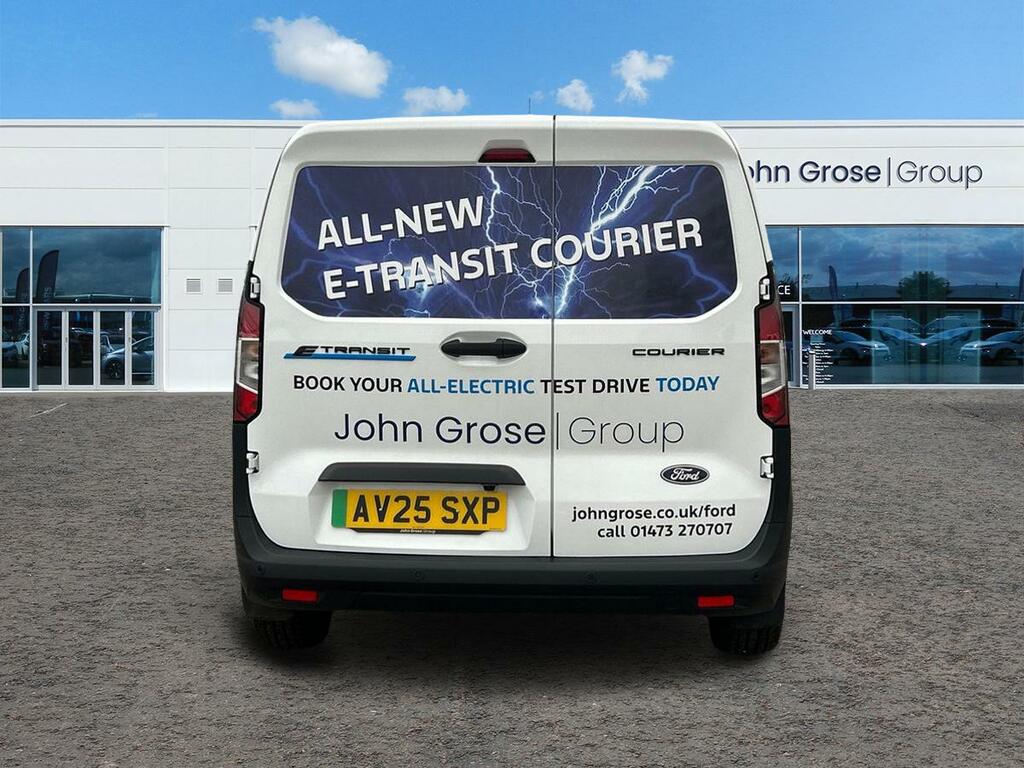 Ford Transit Courier 100Kw 43Kwh Trend Van Panel Van AV25SXP White #5