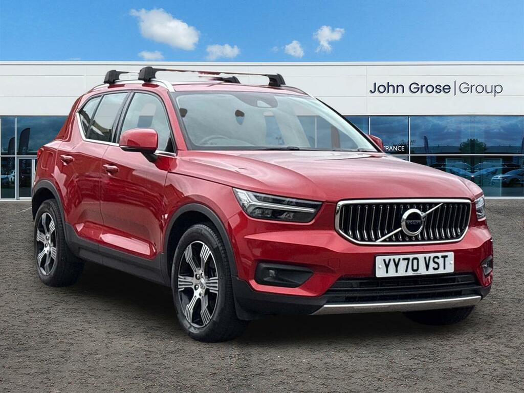 Volvo XC40 1.5 T3 163 Inscription Estate Red