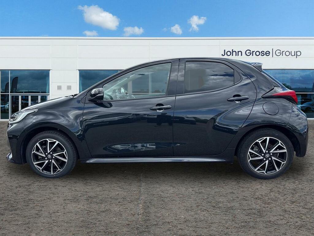 Toyota Yaris 1.5 Hybrid Design Cvt Hatchback BJ73EWA Black #6