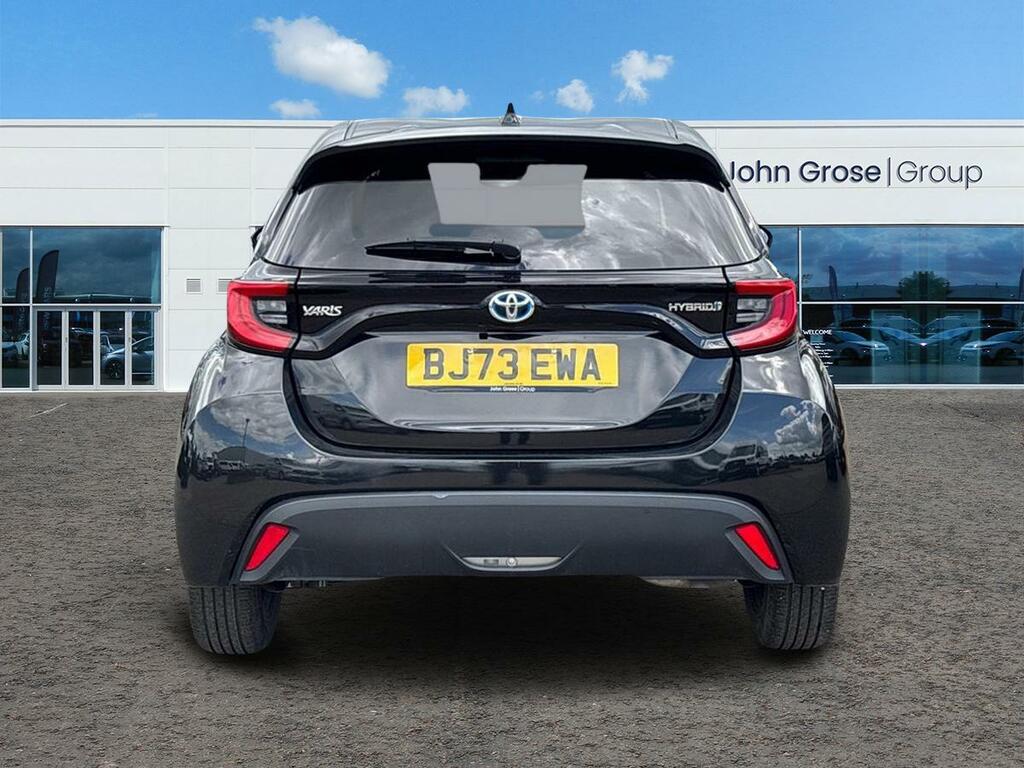 Toyota Yaris 1.5 Hybrid Design Cvt Hatchback BJ73EWA Black #4