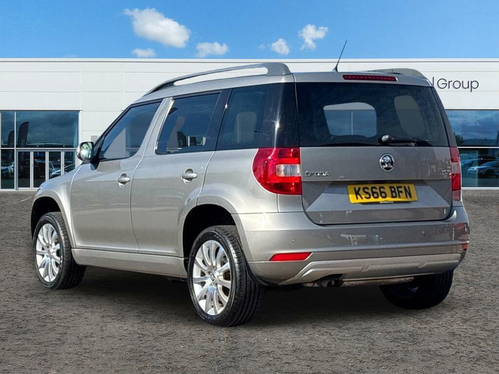 Skoda Yeti 1.2 Tsi 110 Se L Dsg Estate KS66BFN Beige #5