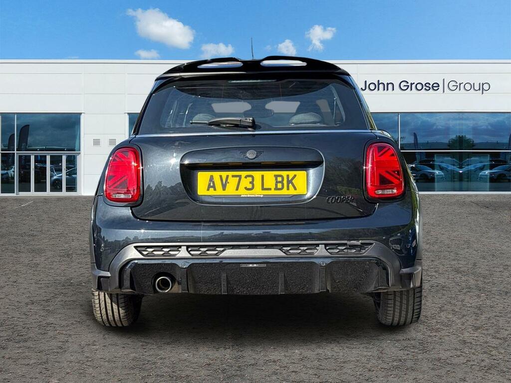 Mini Hatch 1.5 Cooper Sport Hatchback AV73LBK Black #4