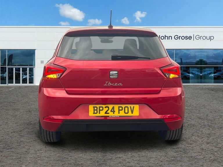 Seat Ibiza 1.0 Tsi 115 Xcellence Dsg Hatchback BP24POV Red #4