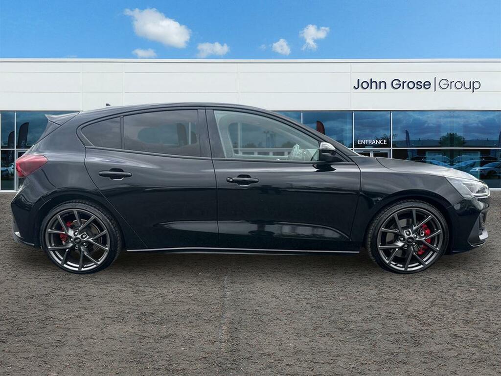 Ford Focus 2.3 Ecoboost St Hatchback AV73OHO Black #2