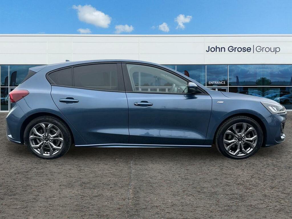 Ford Focus 1.0 Ecoboost St-line Hatchback AY23LFV Blue #2