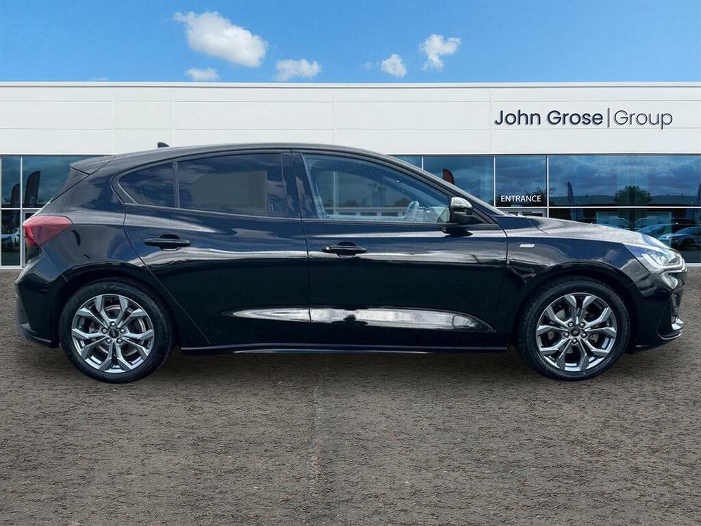 Ford Focus 1.0 Ecoboost St-line Hatchback AX23HDY Black #2