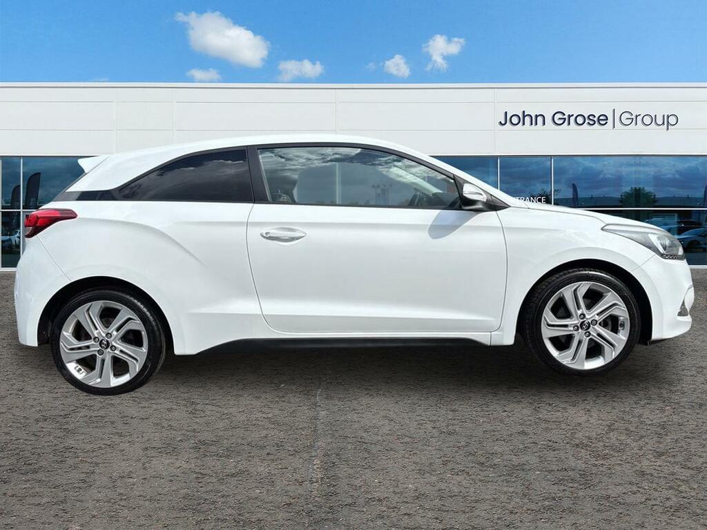 Hyundai I20 1.0T Gdi Sport Hatchback White #2