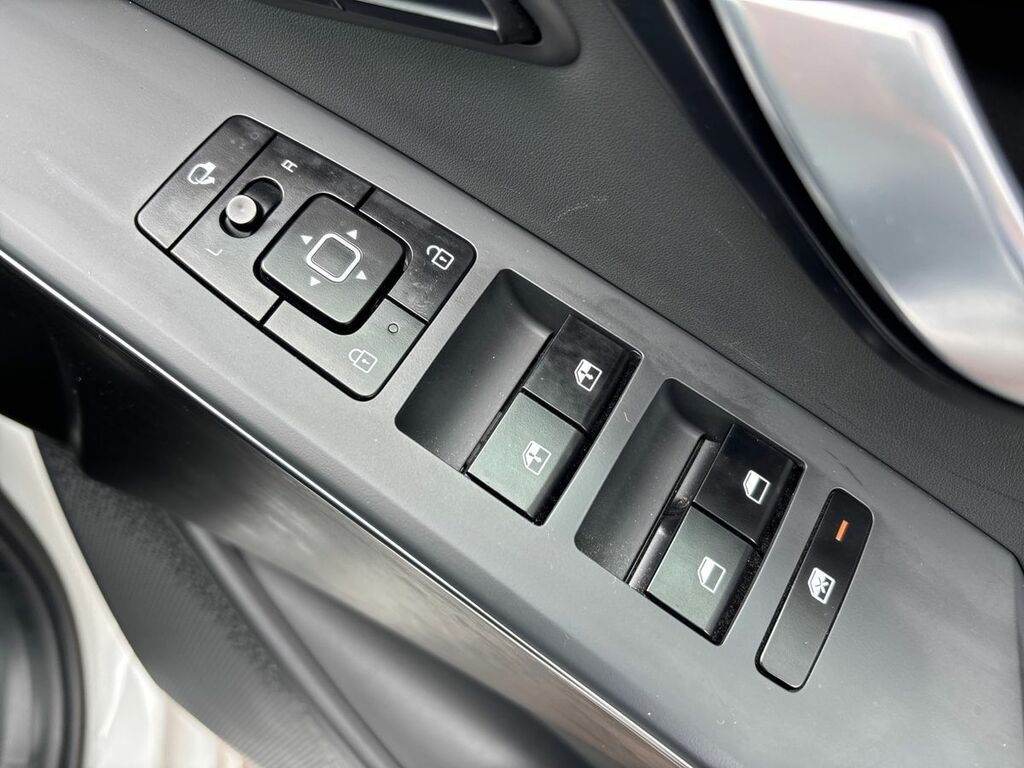 Kia Niro 1.6 Gdi Hybrid 2 Dct White #16