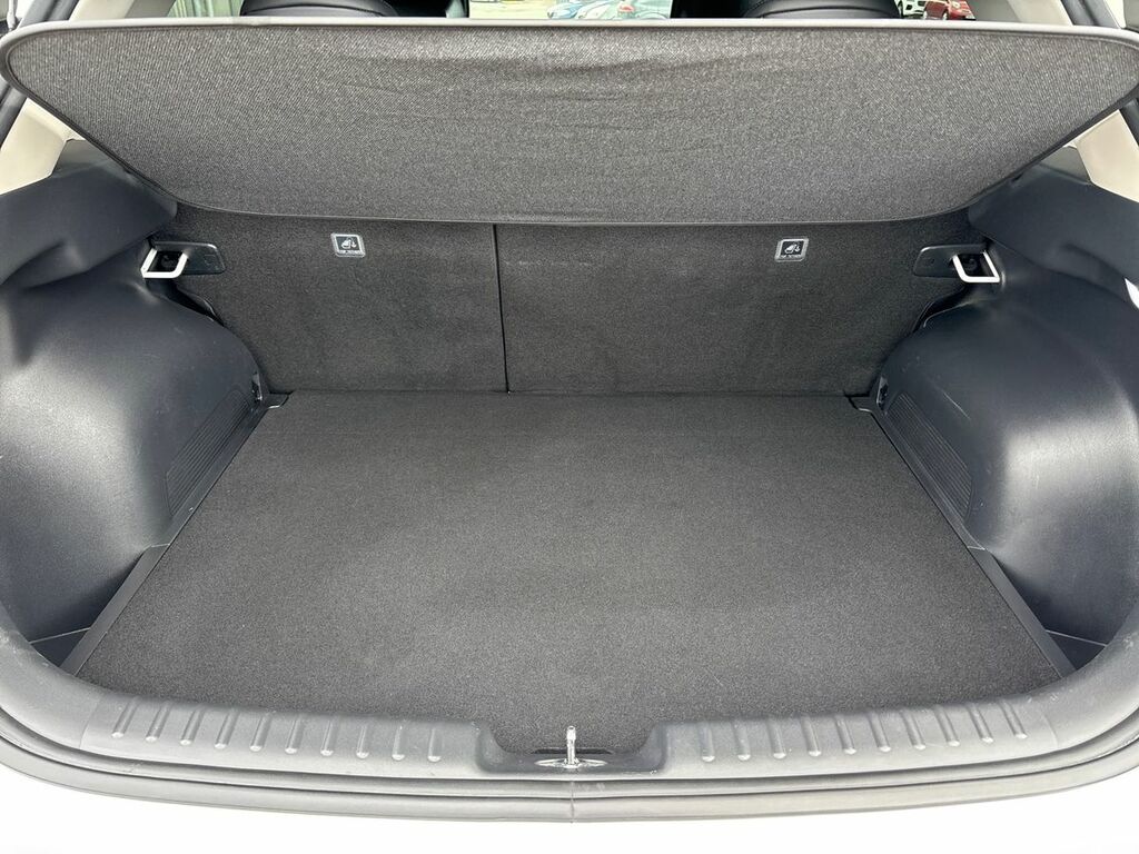 Kia Niro 1.6 Gdi Hybrid 2 Dct White #24