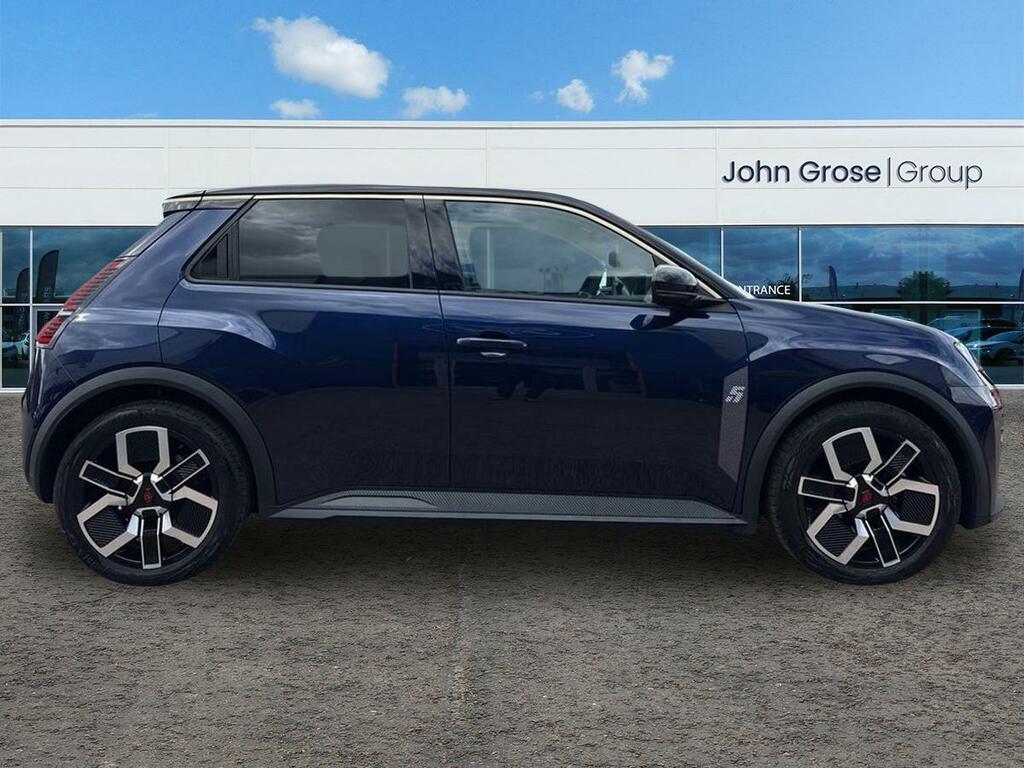 Renault 5 E-Tech 110Kw Techno Comfort Range 52Kwh Hatchbac Black #2