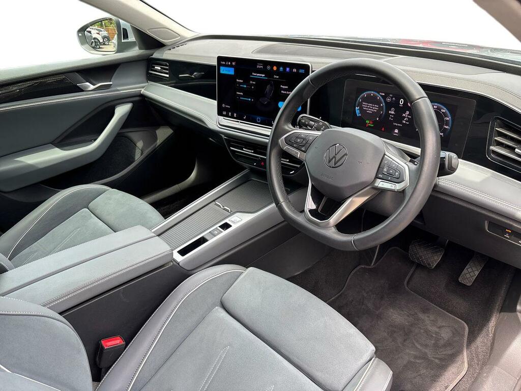 Volkswagen Passat 1.5 Etsi Life Dsg Black #10