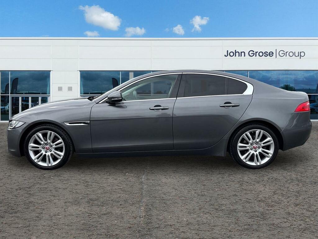 Jaguar XE 2.0D Portfolio Saloon Grey #6
