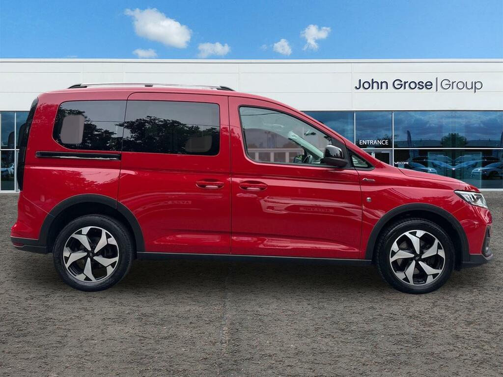 Ford Tourneo Connect 1.5 Ecoboost Active Estate Red #2