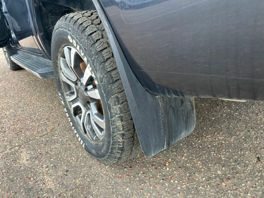 Ford Ranger Wildtrak Black #27