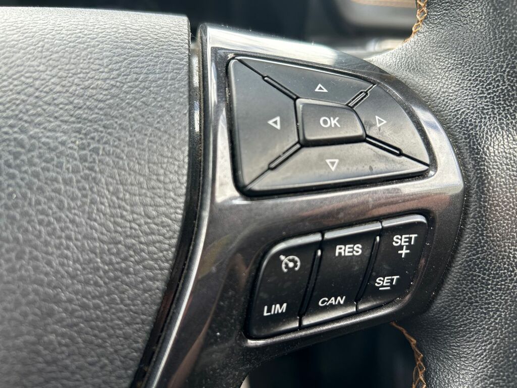 Ford Ranger Wildtrak Black #22