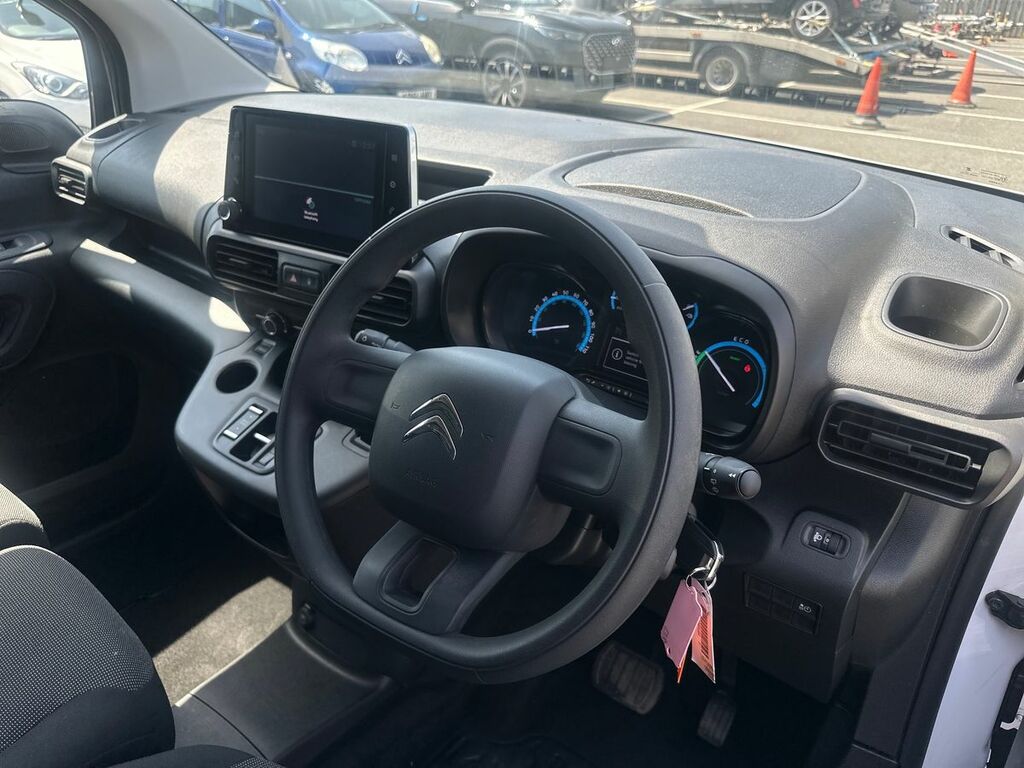 Citroen e-Berlingo 100Kw Plus XL 52Kwh 7 Seats FH25SGO Black #12