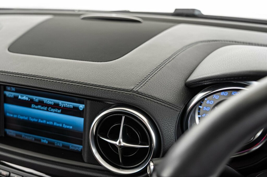 Mercedes-Benz SL Class Sl63 Amg White #33