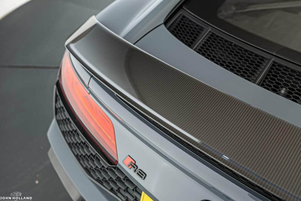 Audi R8 V10 Plus Quattro Red #16
