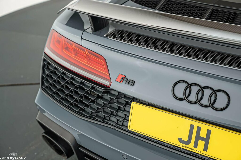 Audi R8 V10 Plus Quattro Red #17