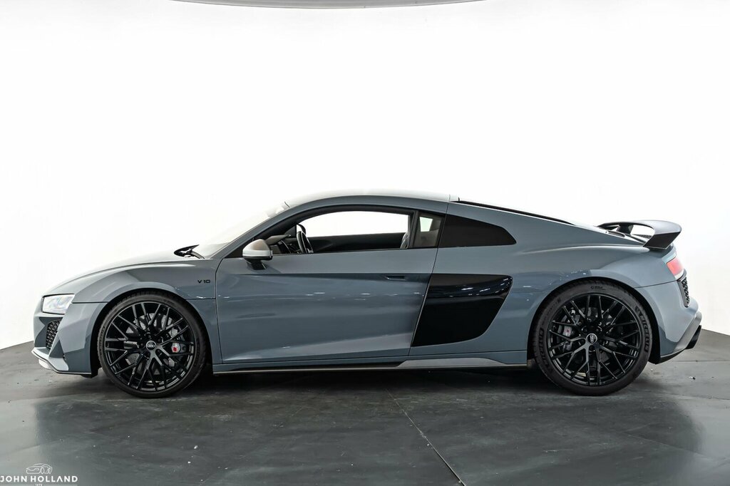 Audi R8 V10 Plus Quattro Red #7
