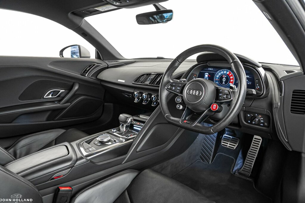 Audi R8 V10 Plus Quattro Red #18