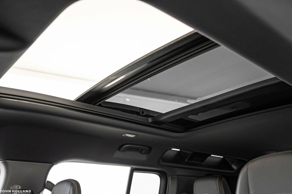Land Rover Defender X-dynamic Hse Black #24