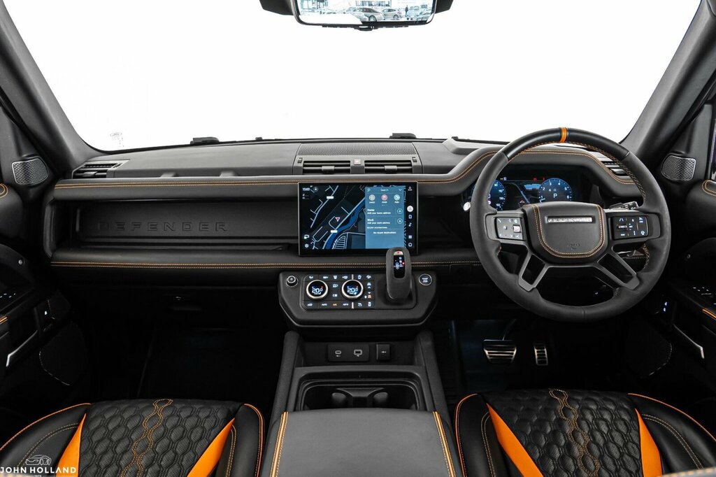 Land Rover Defender X-dynamic Hse Black #19