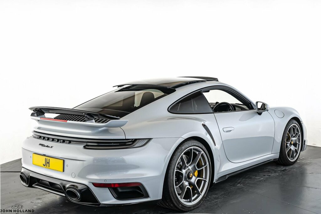 Porsche 911 992 Carrera Gts Coupe Pdk Green #9