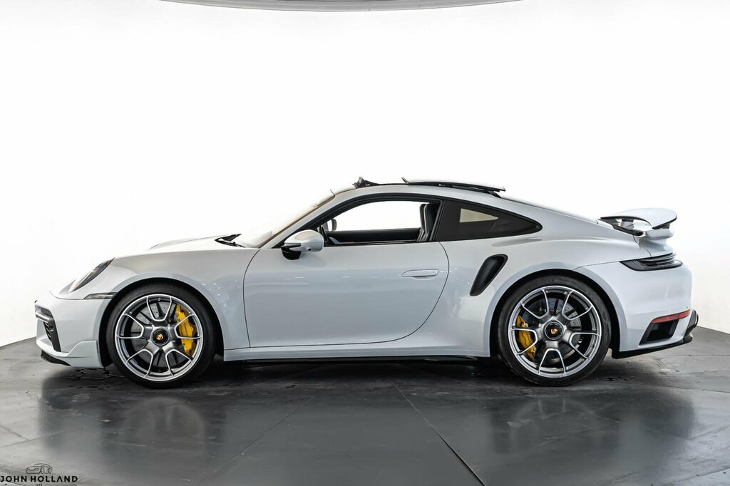Porsche 911 992 Carrera Gts Coupe Pdk Green #7