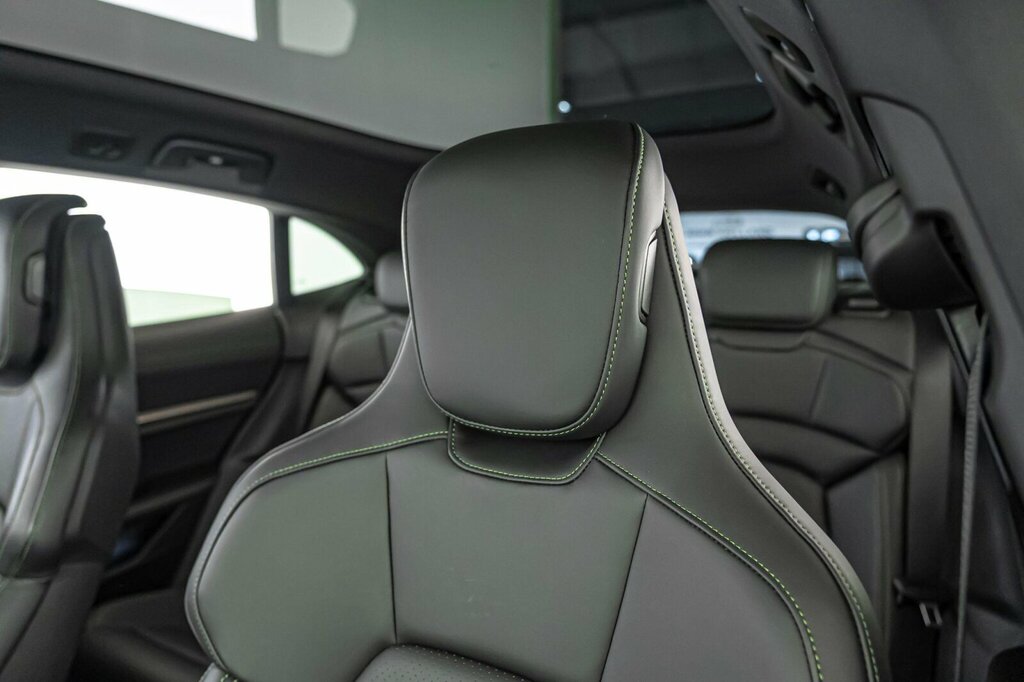 Porsche Taycan 2024 Blue #29